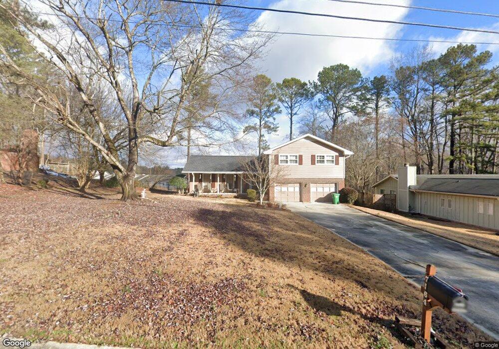 7564 Lowilla Ln, Lithonia, GA 30058 - photo 1