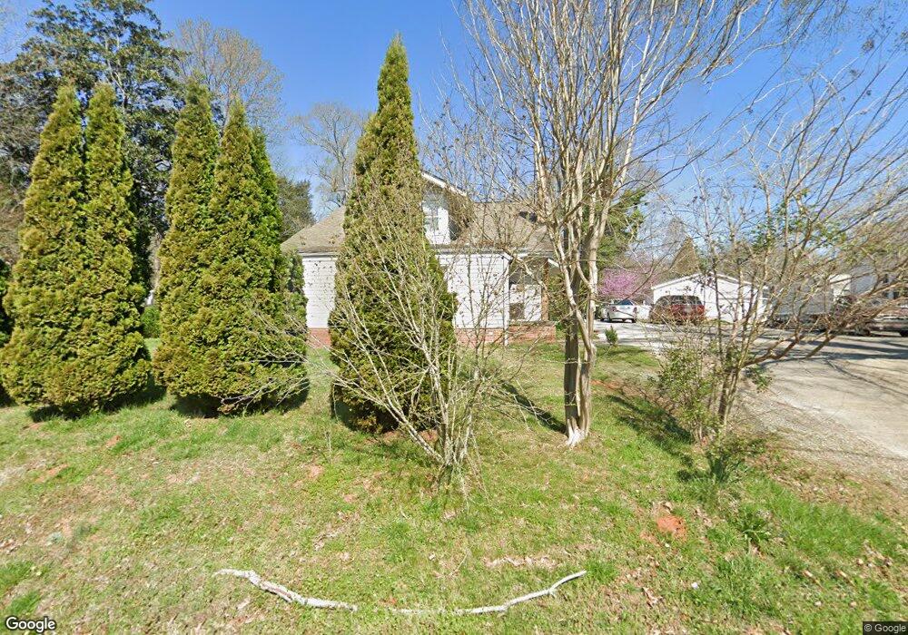 610 W 5th St, Siler City, NC 27344 - photo 1