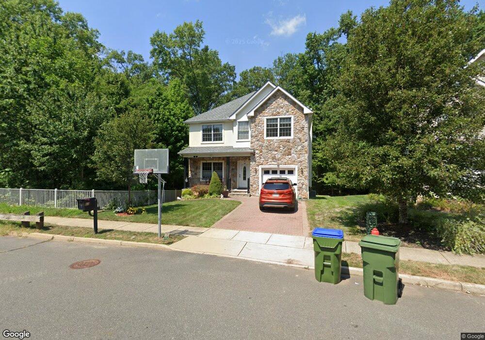 60 Melbloum Ln, Edison, NJ 08837 - photo 1