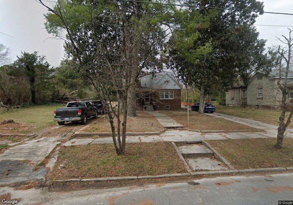 808 Elm St, Weldon, NC 27890 - photo 1