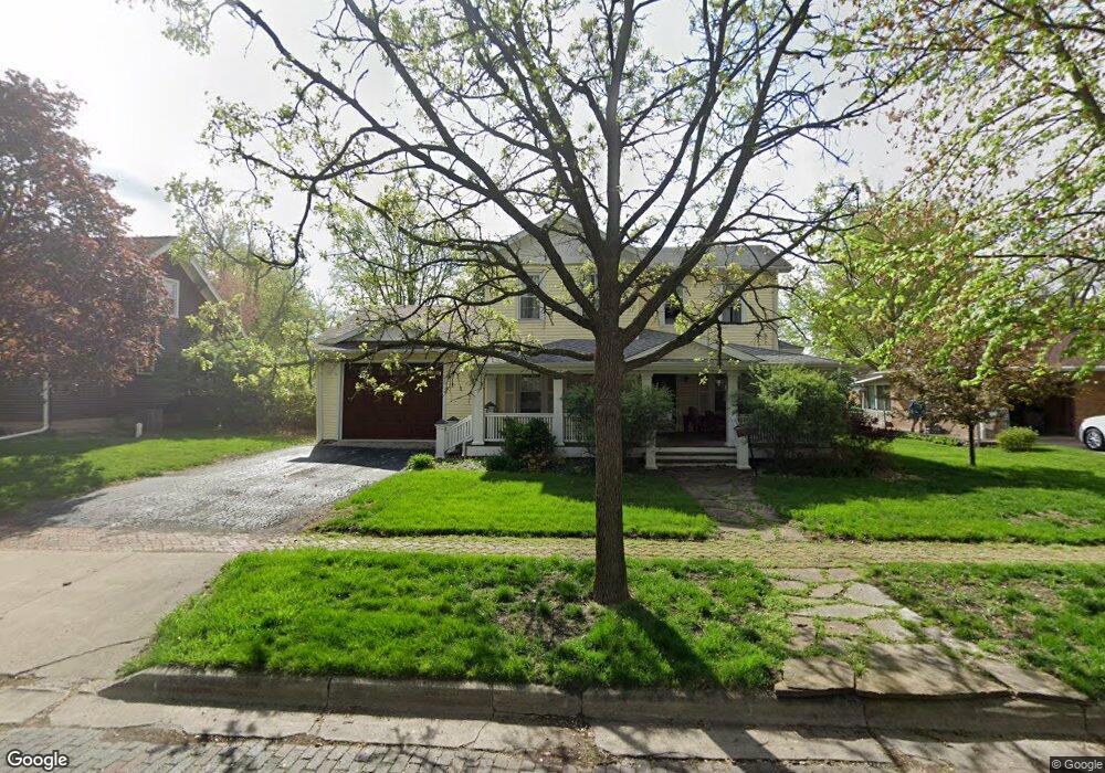 418 N Mclean St, Lincoln, IL 62656 - photo 1