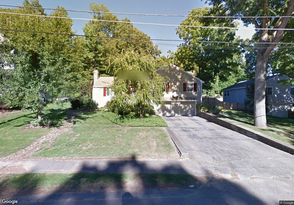 32 Dartmouth Ave, Needham Heights, MA 02494 - photo 1