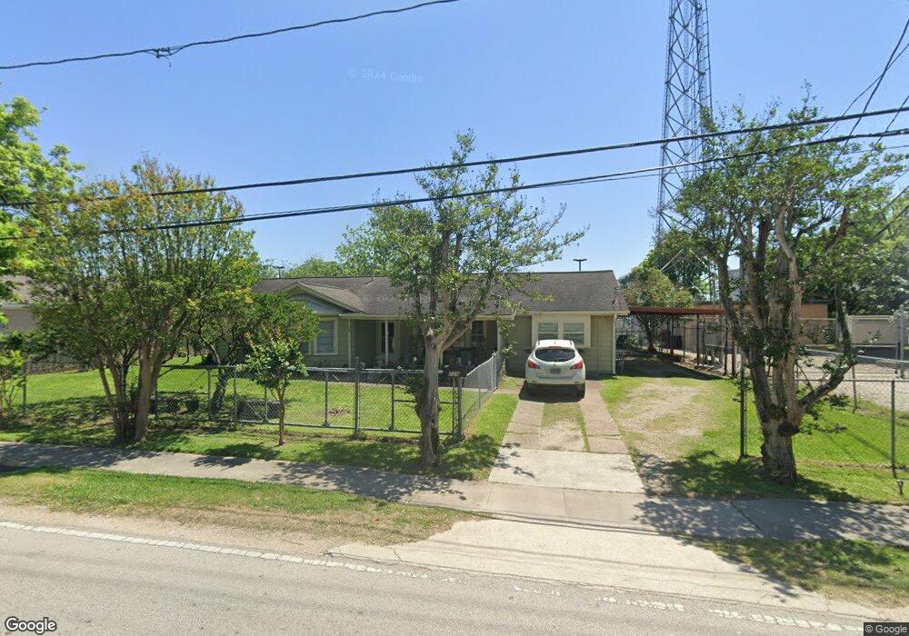 739 Link Rd, Houston, TX 77009 - photo 1