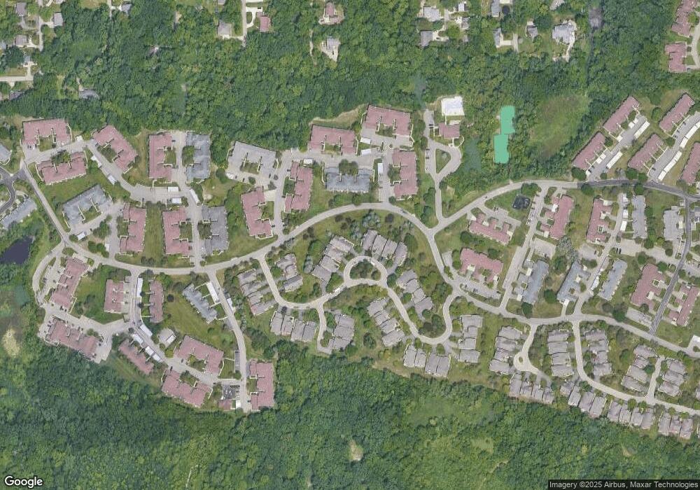 6520 Noble Ct, West Bloomfield, MI 48322 - photo 1