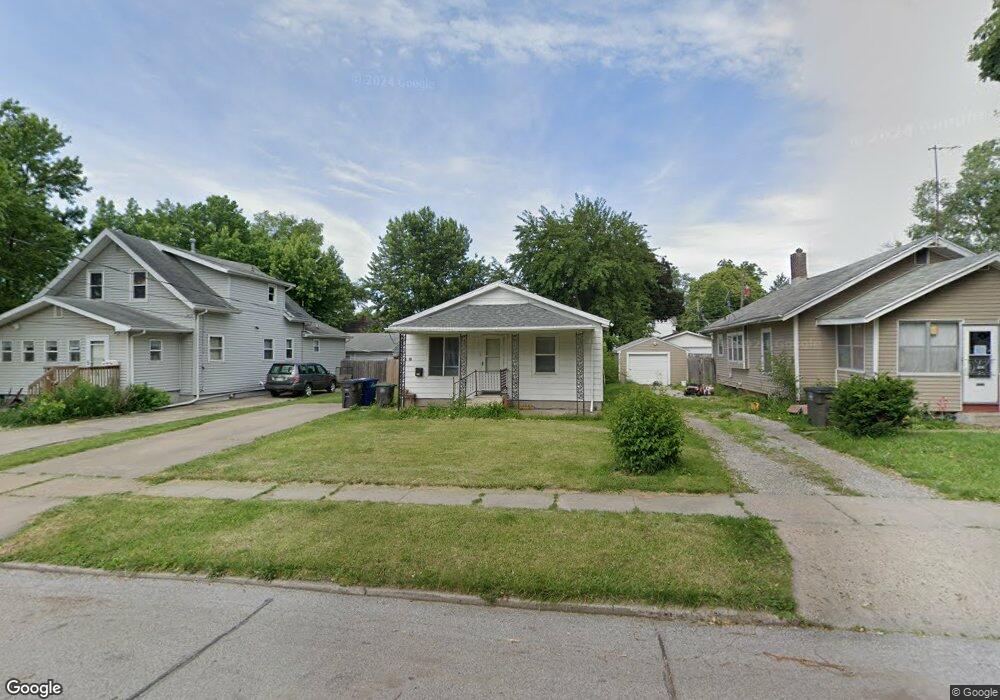 3210 Cambridge St, Des Moines, IA 50313 - photo 1