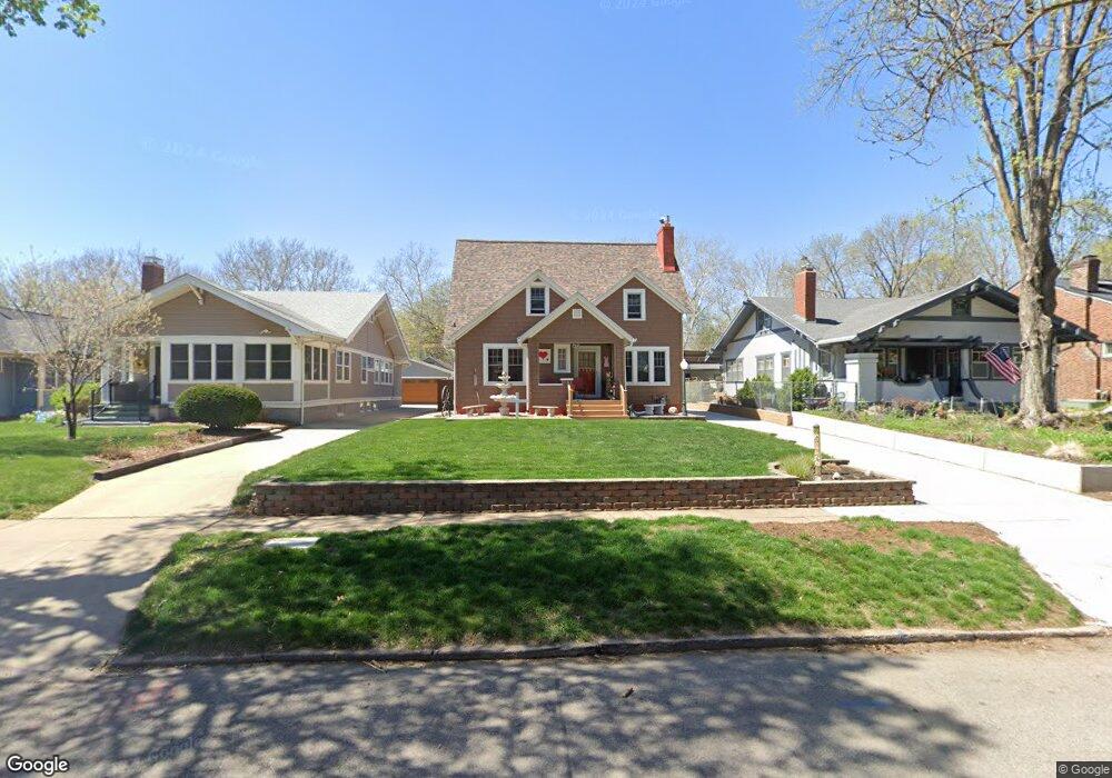 1324 44th St, Des Moines, IA 50311 - photo 1