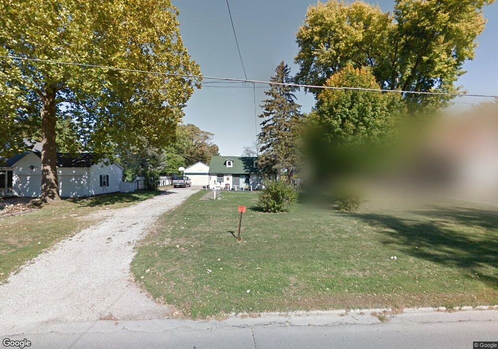 1204 N 4th Ave W, Newton, IA 50208 - photo 1