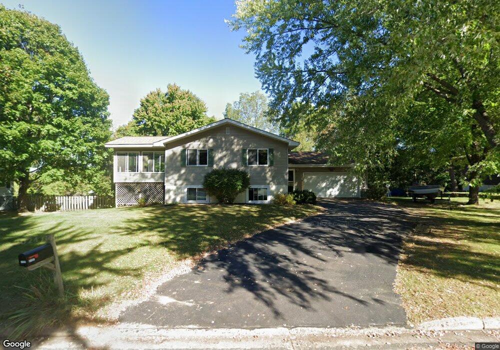 1123 16th Ave E, Menomonie, WI 54751 - photo 1