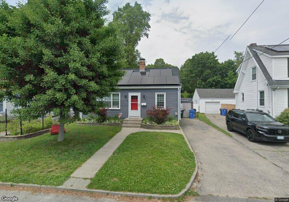 31 Piedmont St, Cranston, RI 02910 - photo 1