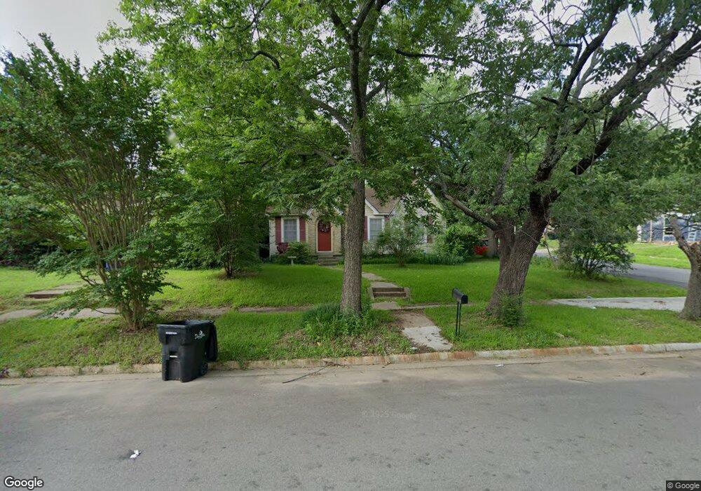 1230 W Sears St, Denison, TX 75020 - photo 1