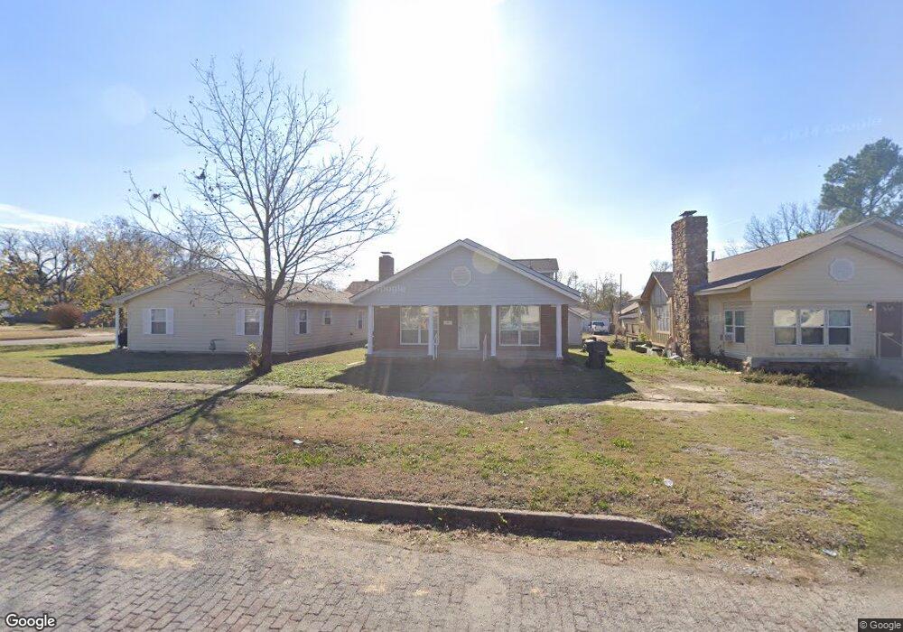 803 W Moore St, Henryetta, OK 74437 - photo 1