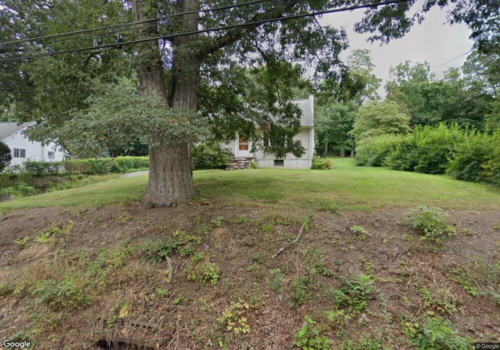 3720 Hudsonview St, Mohegan Lake, NY 10547 - photo 1