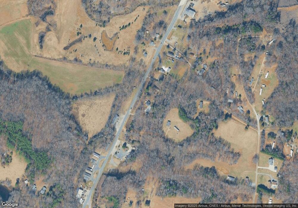 2145 Shelton Ave, Statesville, NC 28677 - photo 1