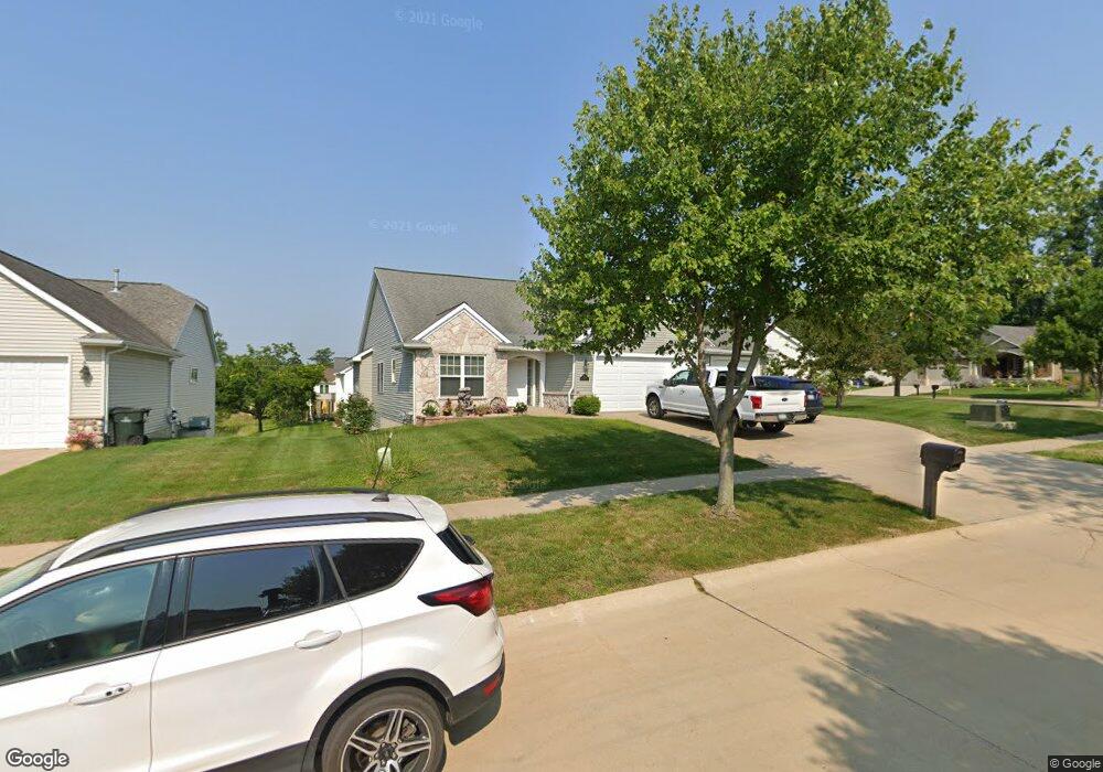 3501 Forest Valley Ct, Cedar Rapids, IA 52411 - photo 1