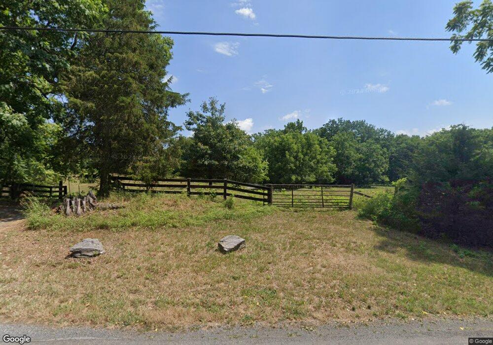 644 Pyletown Rd, Boyce, VA 22620 - photo 1