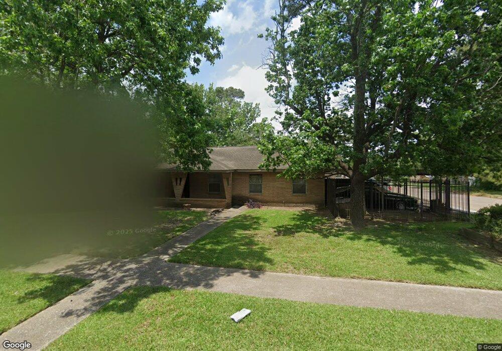 7637 Charlesmont St, Houston, TX 77016 - photo 1