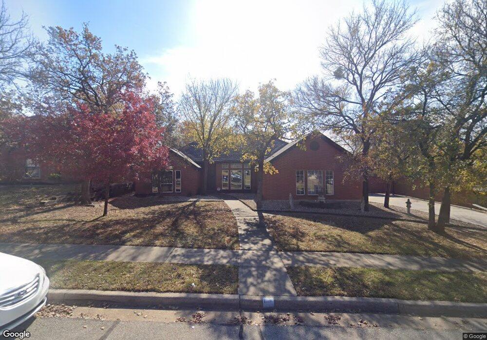 1316 Circle Ln, Bedford, TX 76022 - photo 1