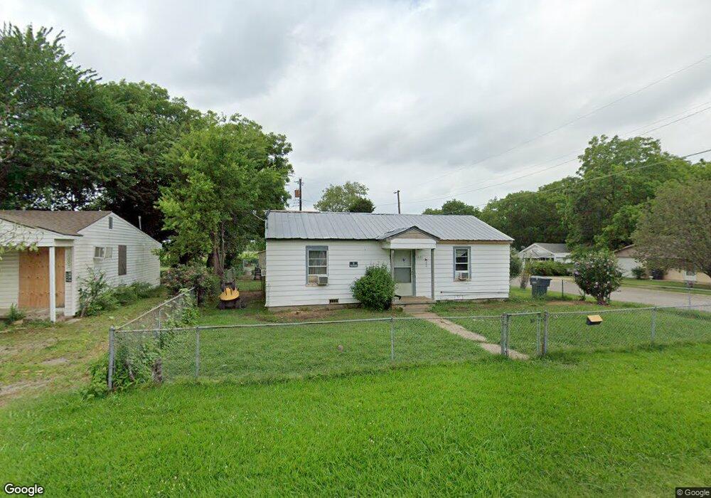 1001 Hugo St SE, Ardmore, OK 73401 - photo 1