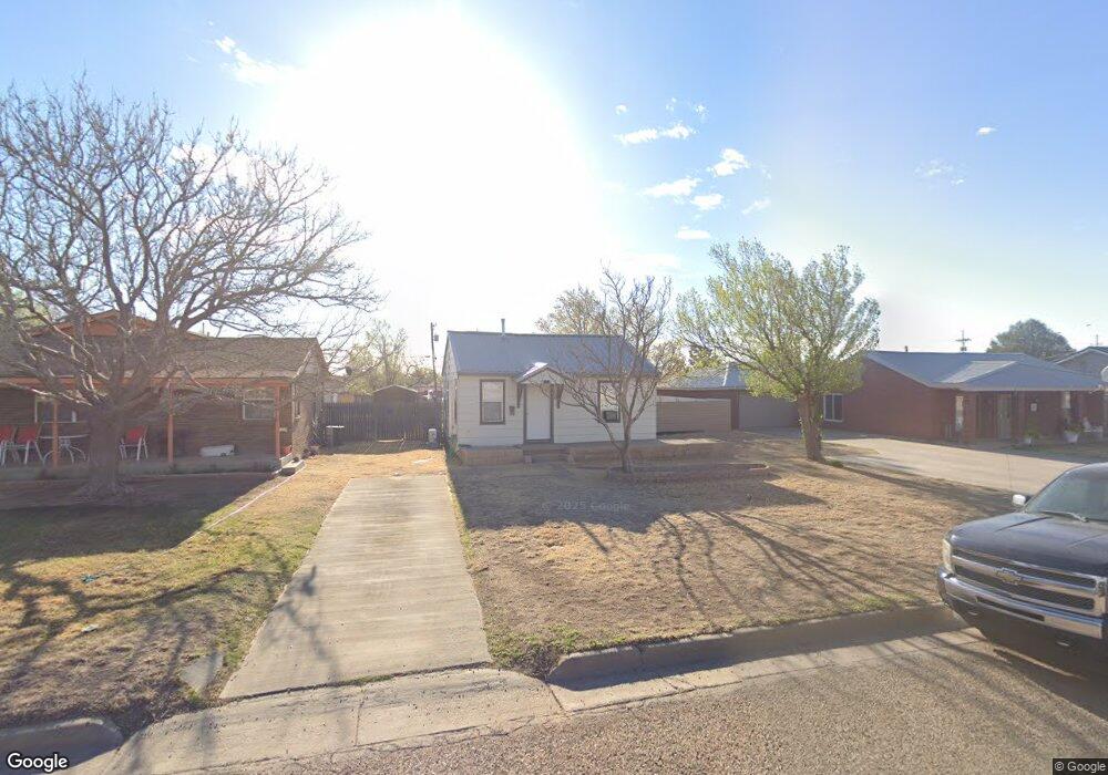 1211 Durrett Ave, Dumas, TX 79029 - photo 1