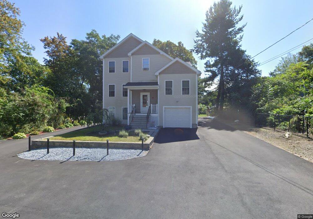 4 Porter St, Worcester, MA 01604 - photo 1