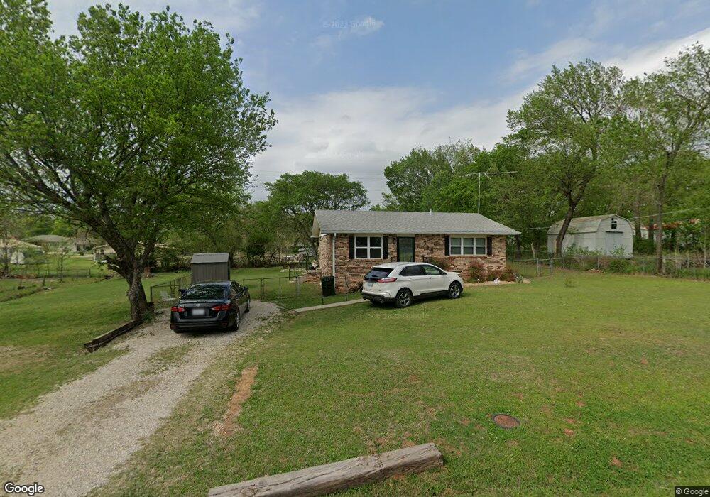 730 W Tahlequah Ave, Sulphur, OK 73086 - photo 1