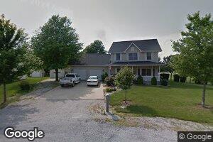 3 Hunter Ct, Moweaqua, IL 62550