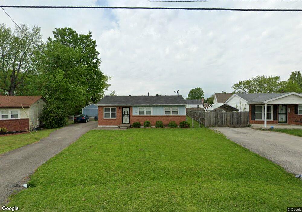 6107 Herron Ct, Louisville, KY 40229 - photo 1