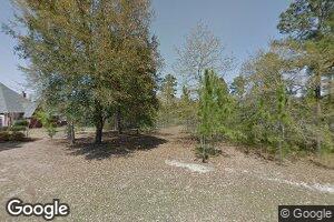 302 Berry Dr, Broxton, GA 31519