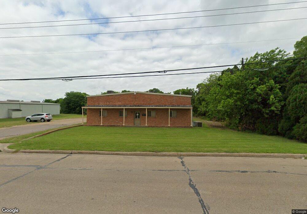 2415 N Preston St, Ennis, TX 75119 - photo 1
