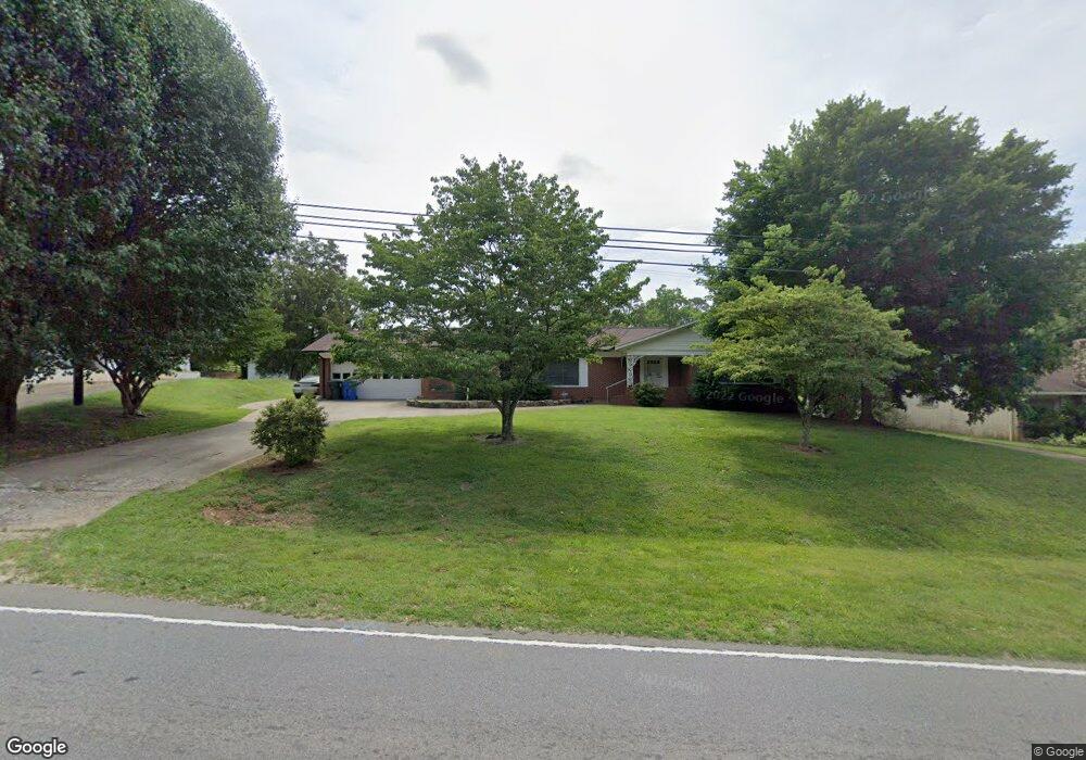 1917 Shelton Ave, Statesville, NC 28677 - photo 1