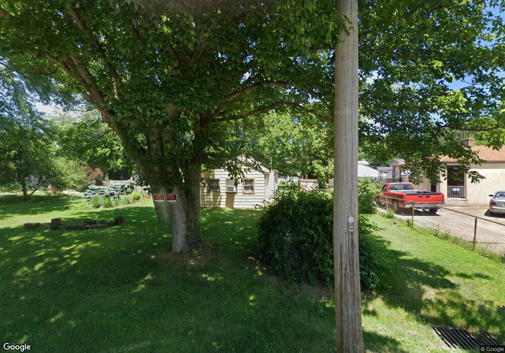 1762 Elmore Ave, Columbus, OH 43224 - photo 1