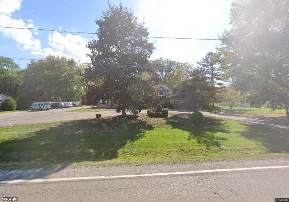 5385 Calkins Rd, Flint, MI 48532 - photo 1