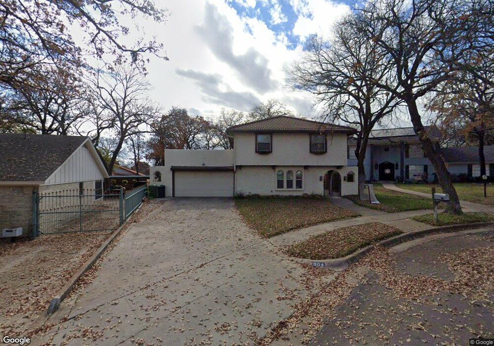 904 Brestol Ct W, Bedford, TX 76021 - photo 1