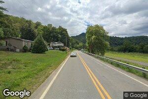 943 River St, Gassaway, WV 26624