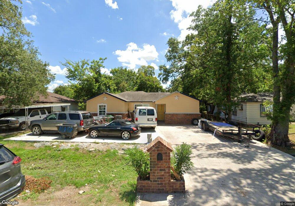 7614 Delavan Dr, Houston, TX 77028 - photo 1