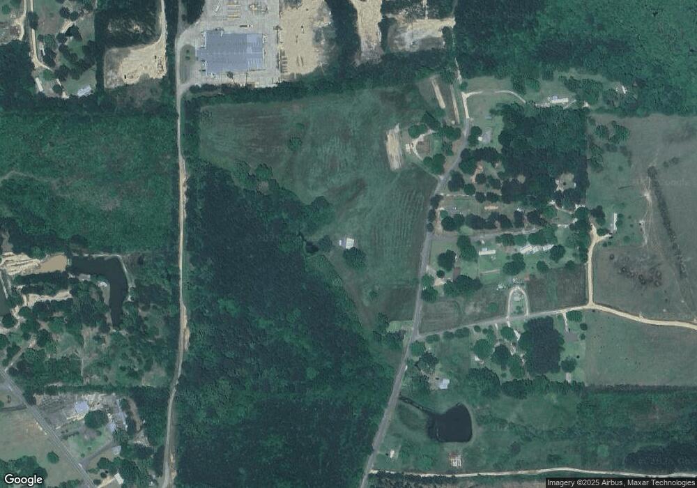 111 Charlie Ward Rd, Laurel, MS 39443 - photo 1