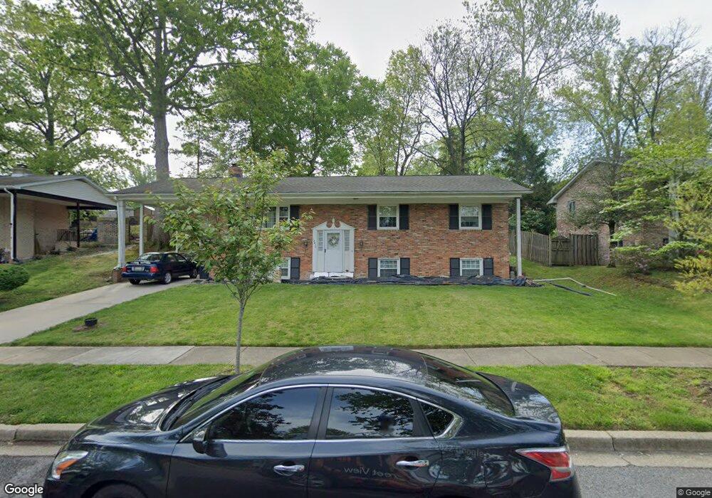 12810 Pine Tree Ln, Fort Washington, MD 20744 - photo 1