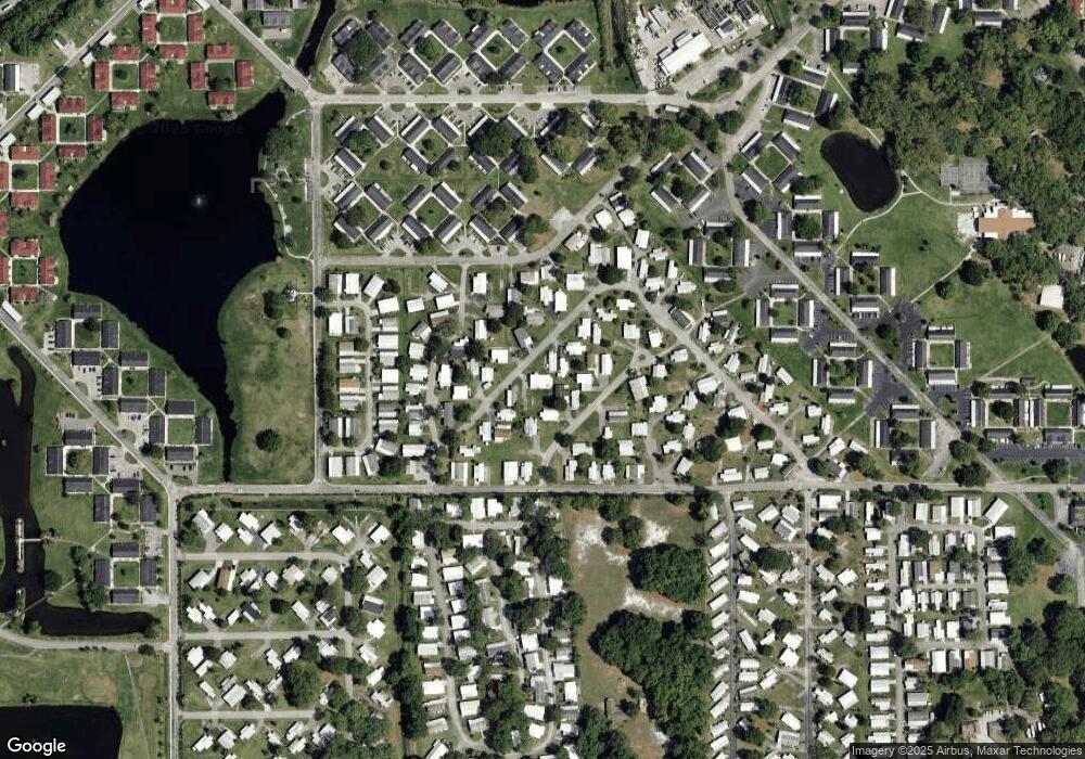 1571 Venice Ct, Kissimmee, FL 34746 - photo 1