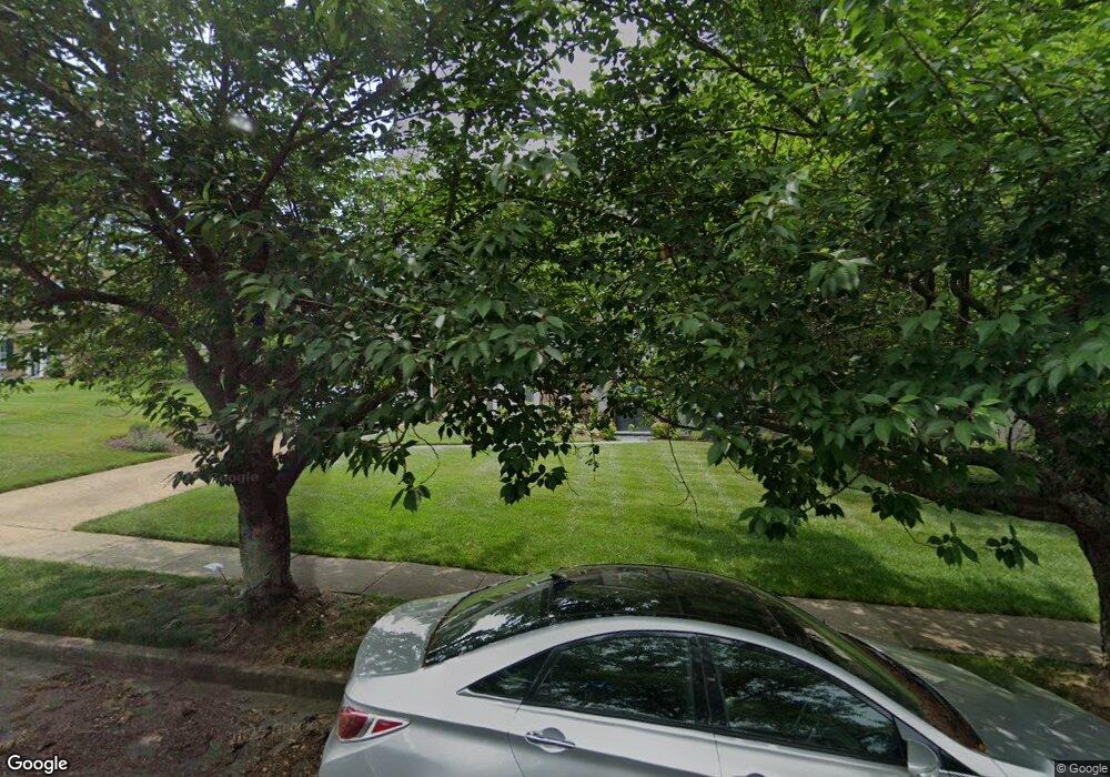 1702 Hicks Dr, Vienna, VA 22182 - photo 1