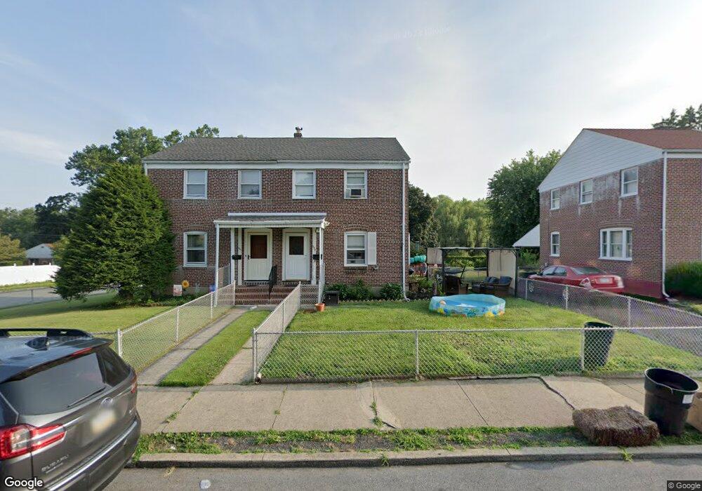 559 Mohawk St, Allentown, PA 18103 - photo 1