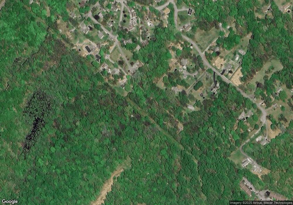 62 Erie Ln, Wappingers Falls, NY 12590 - photo 1