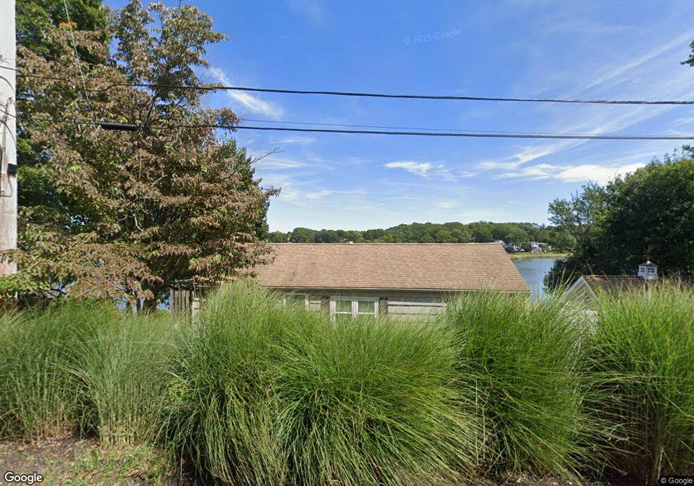 228 Idlewell Blvd, Weymouth, MA 02188 - photo 1