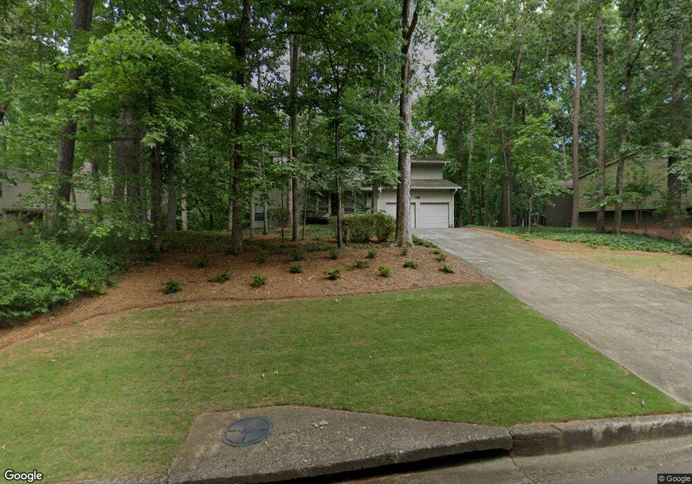3882 Dundee Dr NE, Roswell, GA 30075 - photo 1