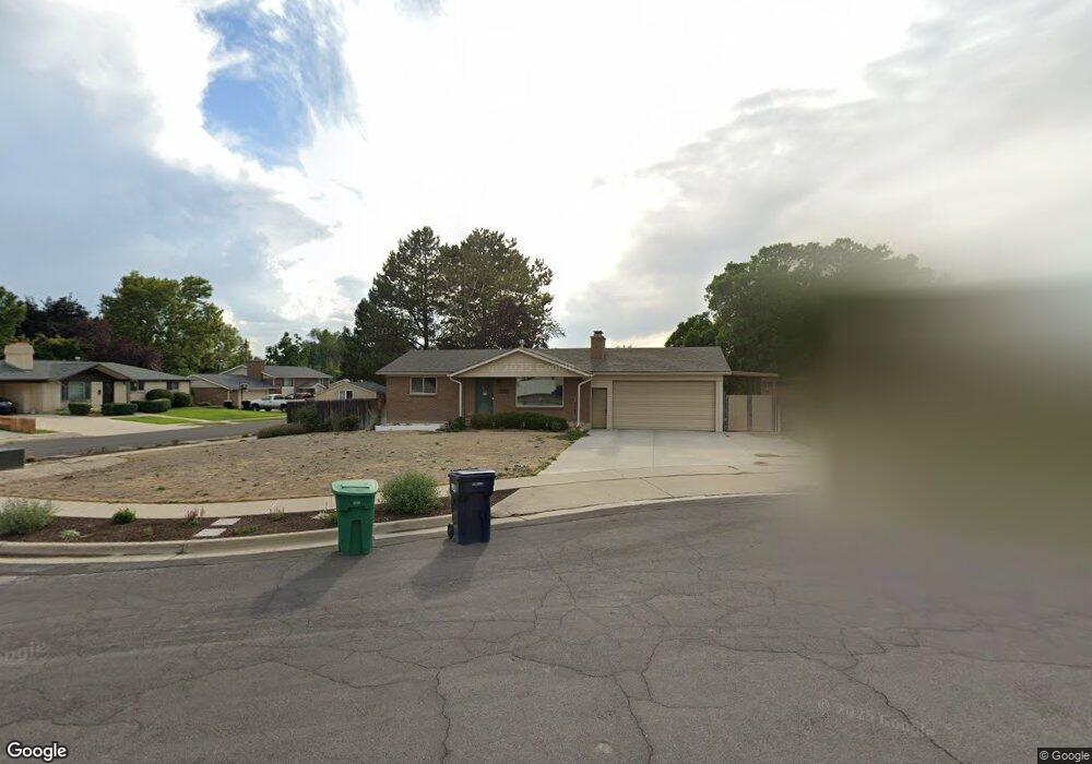 478 E Romaine Cir, Sandy, UT 84070 - photo 1