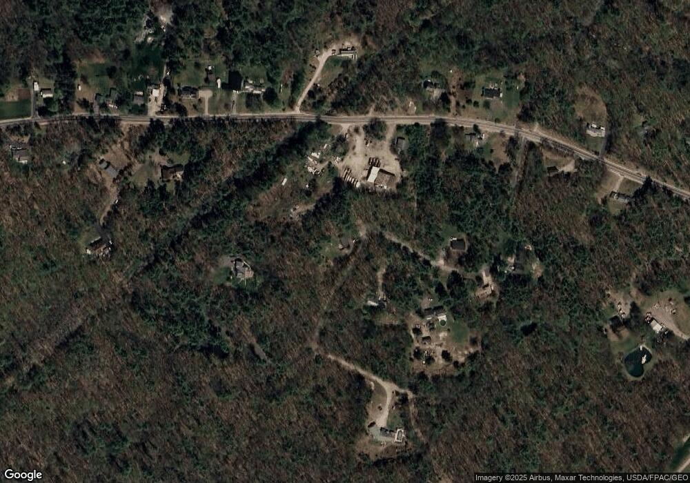 10 Wildflower Ln, Kennebunk, ME 04043 - photo 1