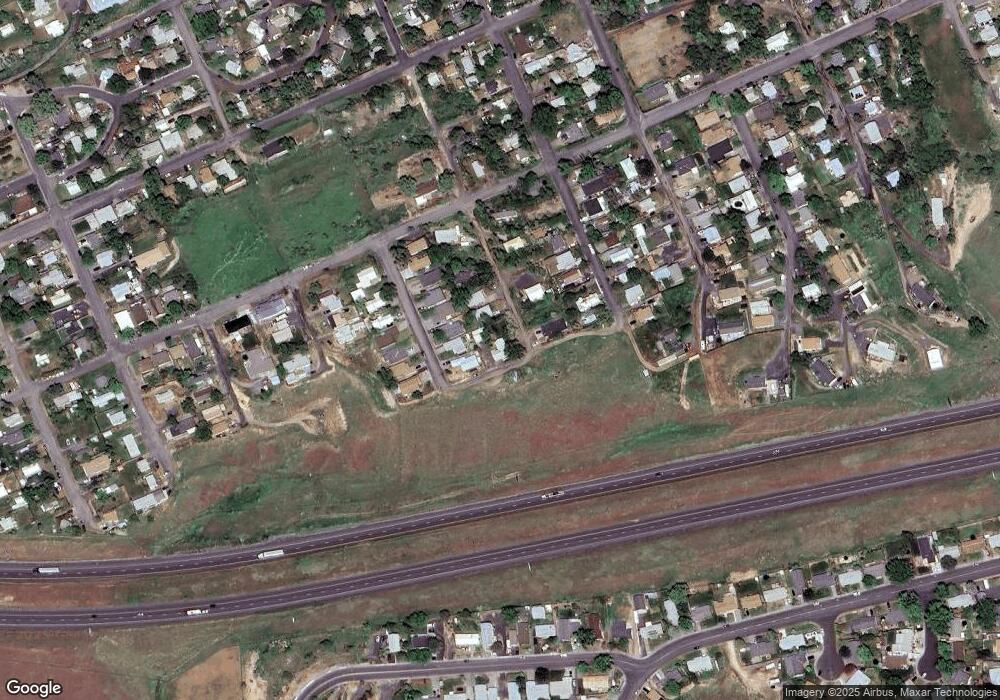 831 SW 9th St, Pendleton, OR 97801 - photo 1