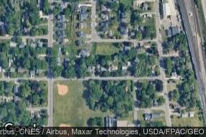 535 10th St, Newport, MN 55055