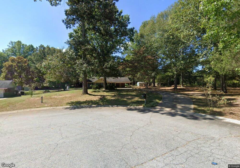 716 Pinecrest Rd NW unit 2, Winder, GA 30680 - photo 1