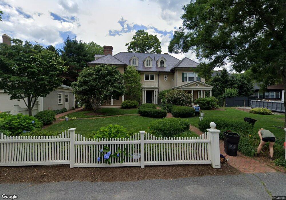 81 Middlesex Rd, Chestnut Hill, MA 02467 - photo 1