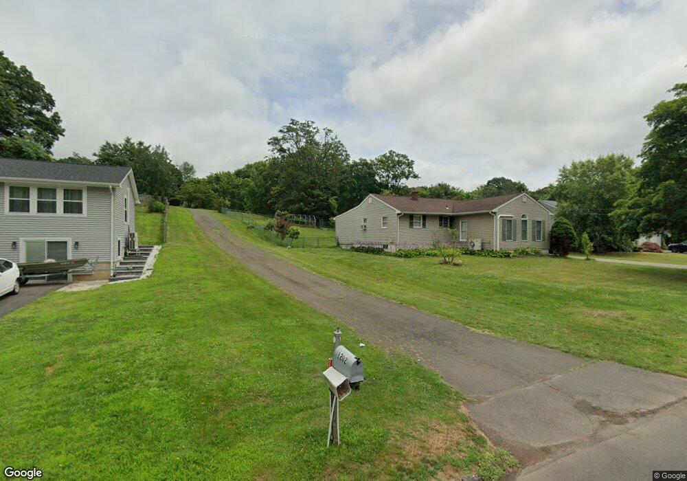 1202 S Curtis St, Wallingford, CT 06492 - photo 1